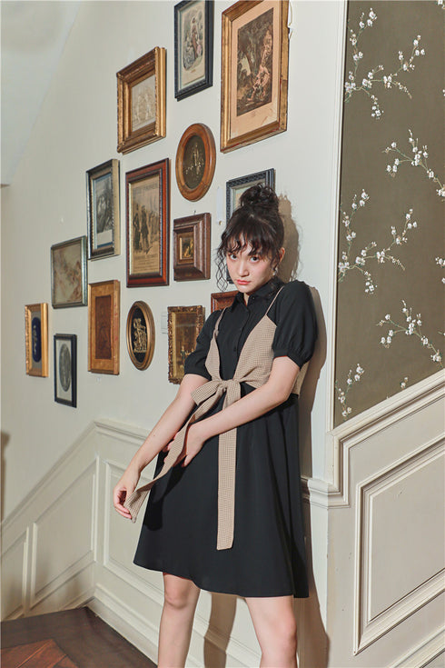 Lace-up bow tie blouse