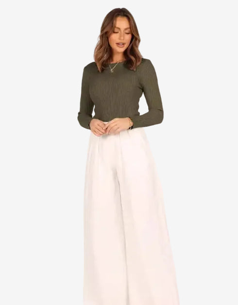 Ribbed Chic Shoulder Top – Dalbina Sleek Fit