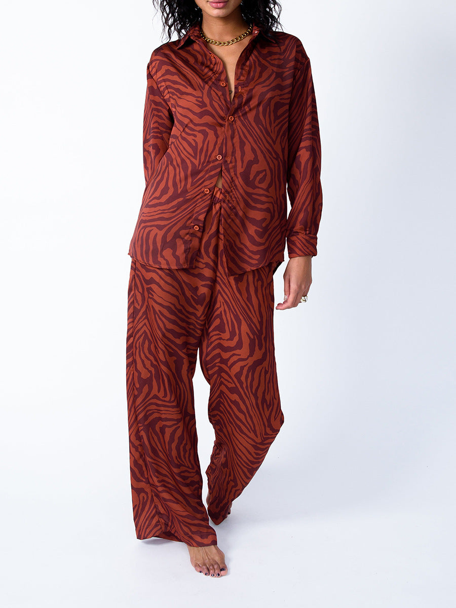 ChicEase Printed Suit – Relaxed & Refined