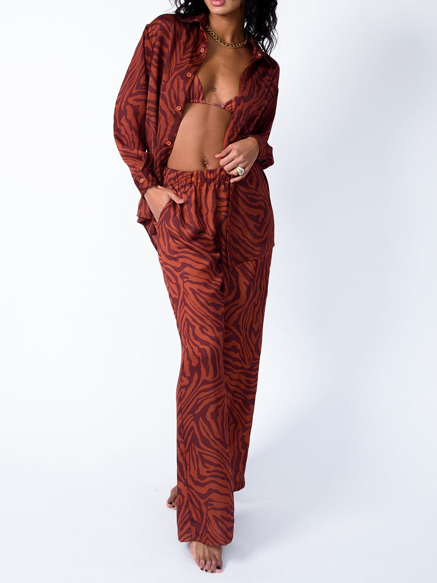ChicEase Printed Suit – Relaxed & Refined